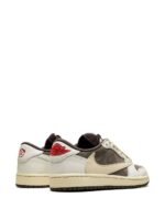 Jordan 1 Retro Low OG SP Travis Scott Reverse Mocha - Image 3