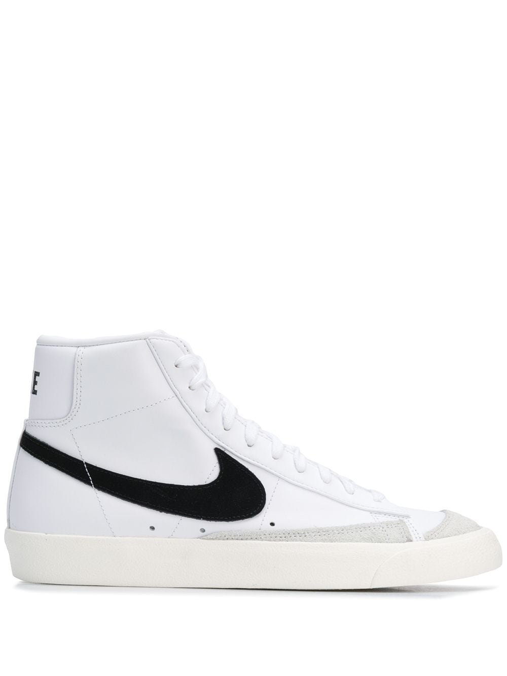 IMG_1801.jpeg Nike Blazer Mid 77 White Black - Image 1