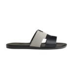 Hermes Izmir sandal Prunoir Noir