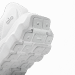 Alo Yoga Runner Triple White - Image 5