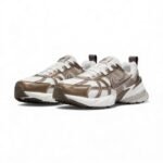Nike V2K Run Mink Brown - Image 3