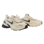Nike Run V2k “Beige / Black” - Image 2