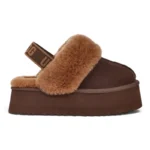UGG Funkette Platform Mules – Brown